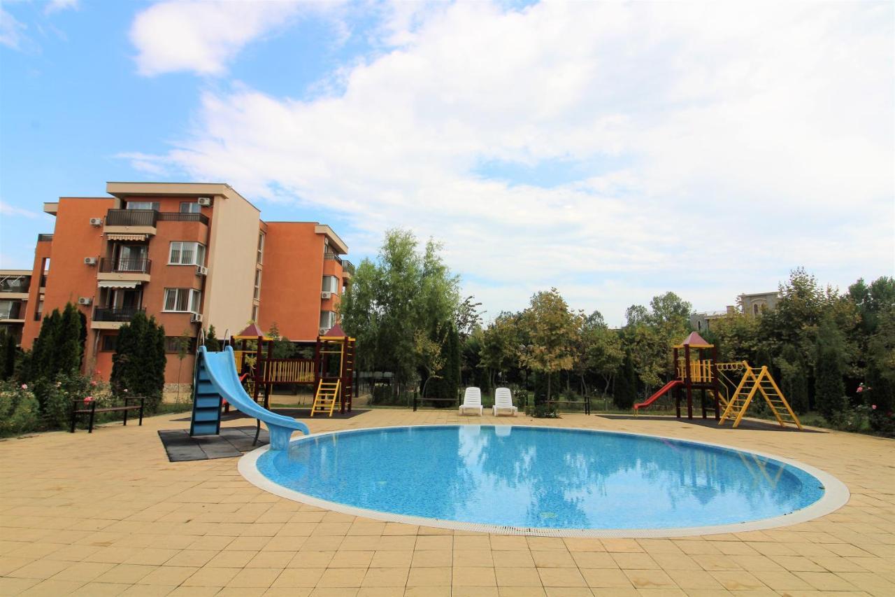 Holiday-Orchid Menada Apartments Sunny Beach Exterior foto