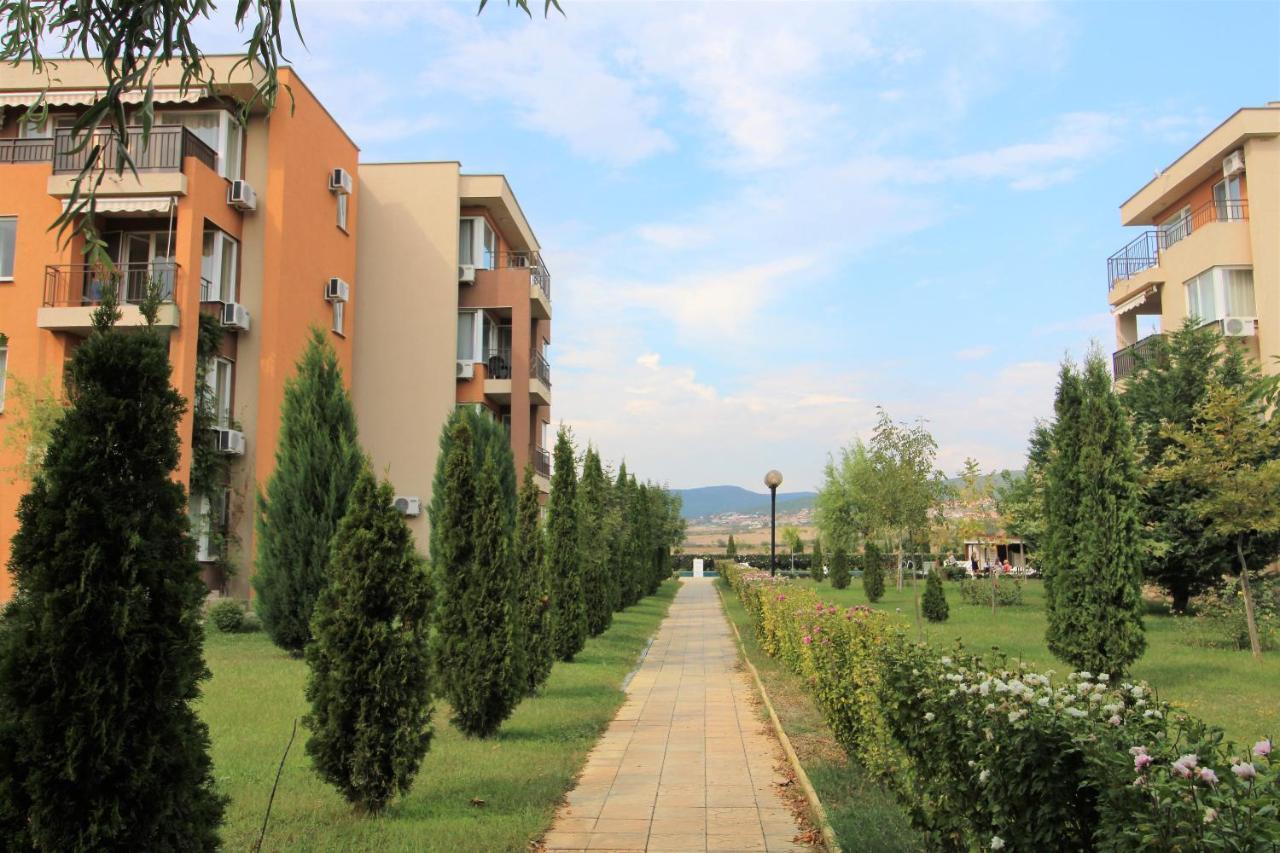 Holiday-Orchid Menada Apartments Sunny Beach Exterior foto