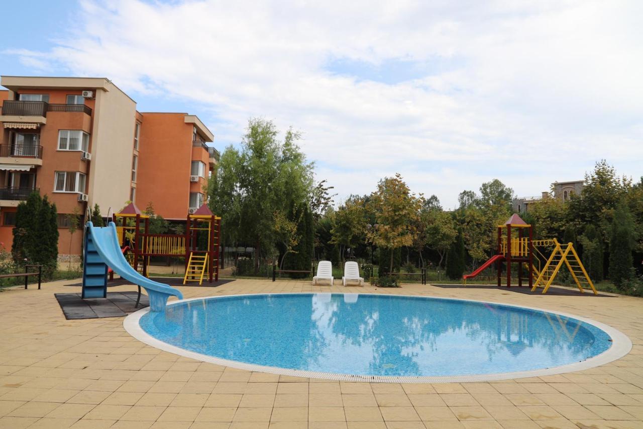 Holiday-Orchid Menada Apartments Sunny Beach Quarto foto